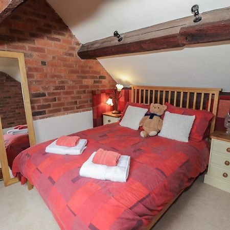 The Haybarn Villa Lichfield Kültér fotó